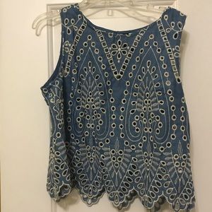 Divided by H&M chambray eyelet crop top